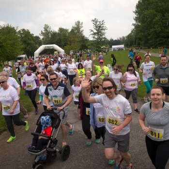 NO FEE PICTURES 28/5/16 The Irish Kidney Association's Run For Life in support of Organ Donation at Corkagh Park in Dublin. Pictures:Arthur Carron