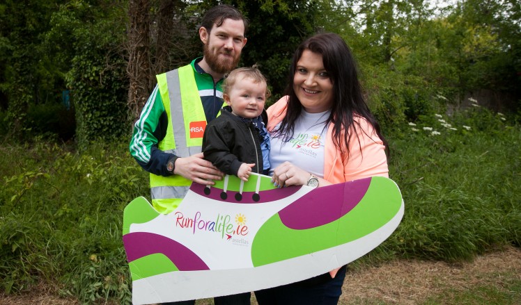 ***NO FEE PIC *** 20/05/2017 Volunteers during the Irish Kidney Association's Run for a Life family fun run which will take place this Saturday 20th May at Corkagh Park, Clondalkin, Dublin. The IKA's Run for a Life is a charity fundraiser and celebrates the ‘gift of life’ and aims to raise awareness about the vital importance of organ donation and transplantation. Now in its 9th year ‘Run for a Life’ is open to people of all ages with the option of walking, jogging or running competitively in either a chip timed 2.5km, 5km or 10km distance. Based on last year's attendance over 500 people are expected to register for the event. For more information on the event visit website www.runforalife.ie For organ donor cards Freetext DONOR to 50050 or visit website www.ika.ie/card You can now download the IKA’s new digital donor card by visiting www.donor.ie on your smartphone. Your wishes to be an organ donor can also be included on the new format driving licence which is represented by Code 115. Photo: Arthur Carron